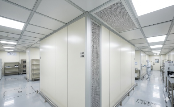 Expert Modular Cleanroom Supplier Malaysia: Integrating Advanced Cleanroom Wall Panel and HVAC System Solutions